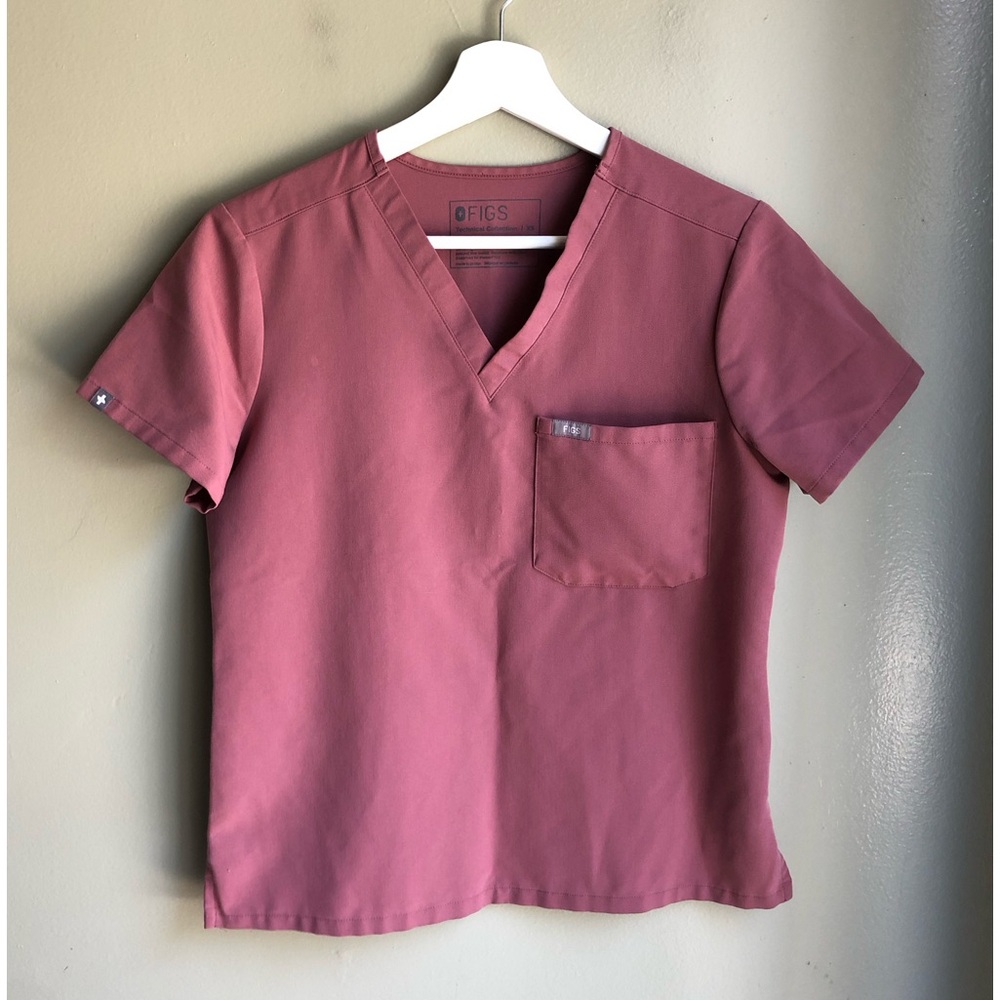 FIGS Catarina One- Pocket Scrub Top Mauve 
Size: XS